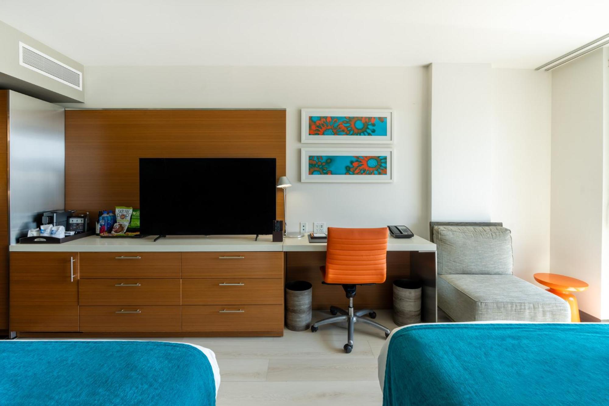 Hotel Shore 4*