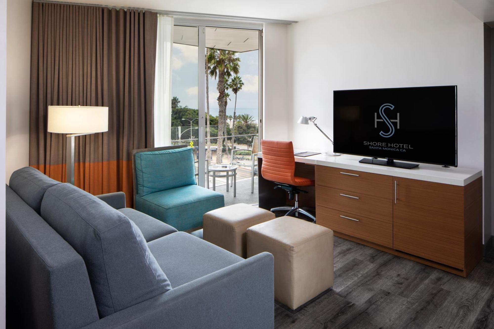 Shore Hotel