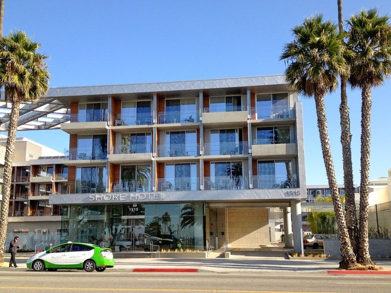 Shore Hotel 4*